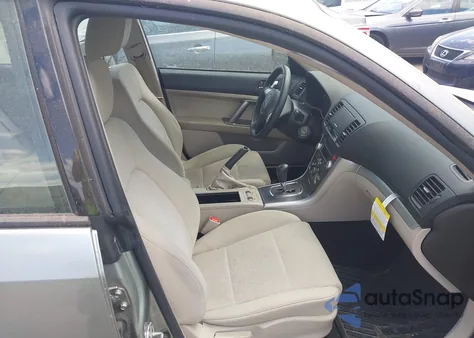 2009 Subaru Outback 2.5I from USA, damaged, VIN 4S4BP61C297341402